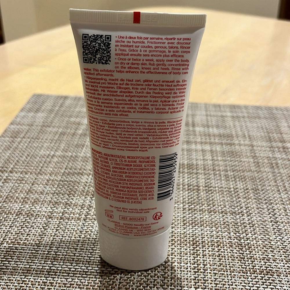 Brand New Clarins White Facial Cleanser Exfoliant - Picture 2 of 2